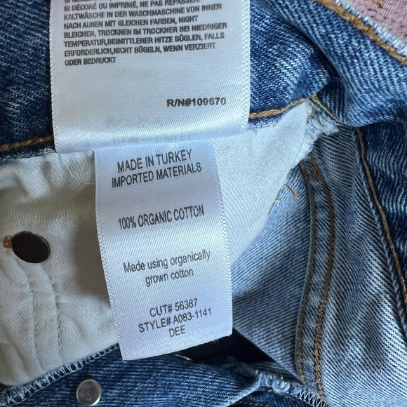 Agolde Dee Denim Shorts - Picture 7 of 7